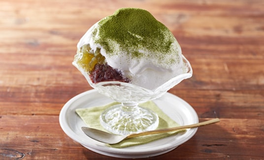 抹茶のクリーミーかき氷 アレンジレシピ 業務用商品サイト サントリー食品インターナショナル